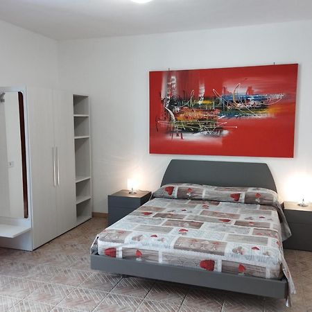 Villa Degli Ulivi Tivegna Екстериор снимка
