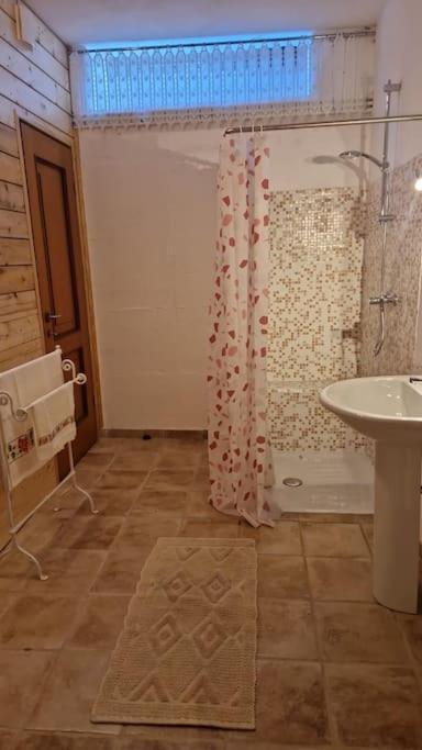 Villa Degli Ulivi Tivegna Екстериор снимка