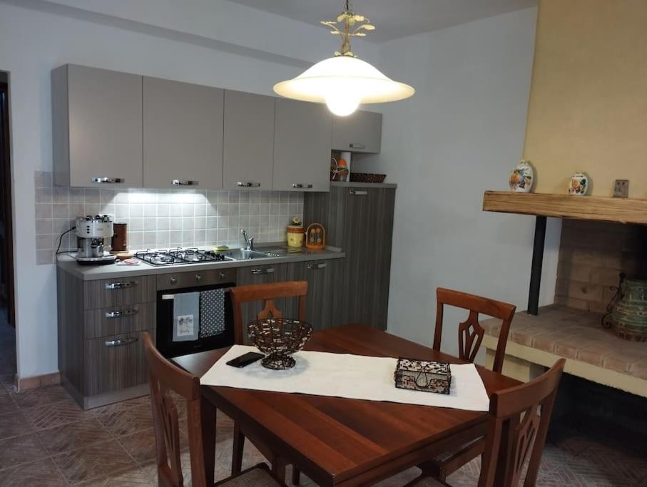 Villa Degli Ulivi Tivegna Екстериор снимка