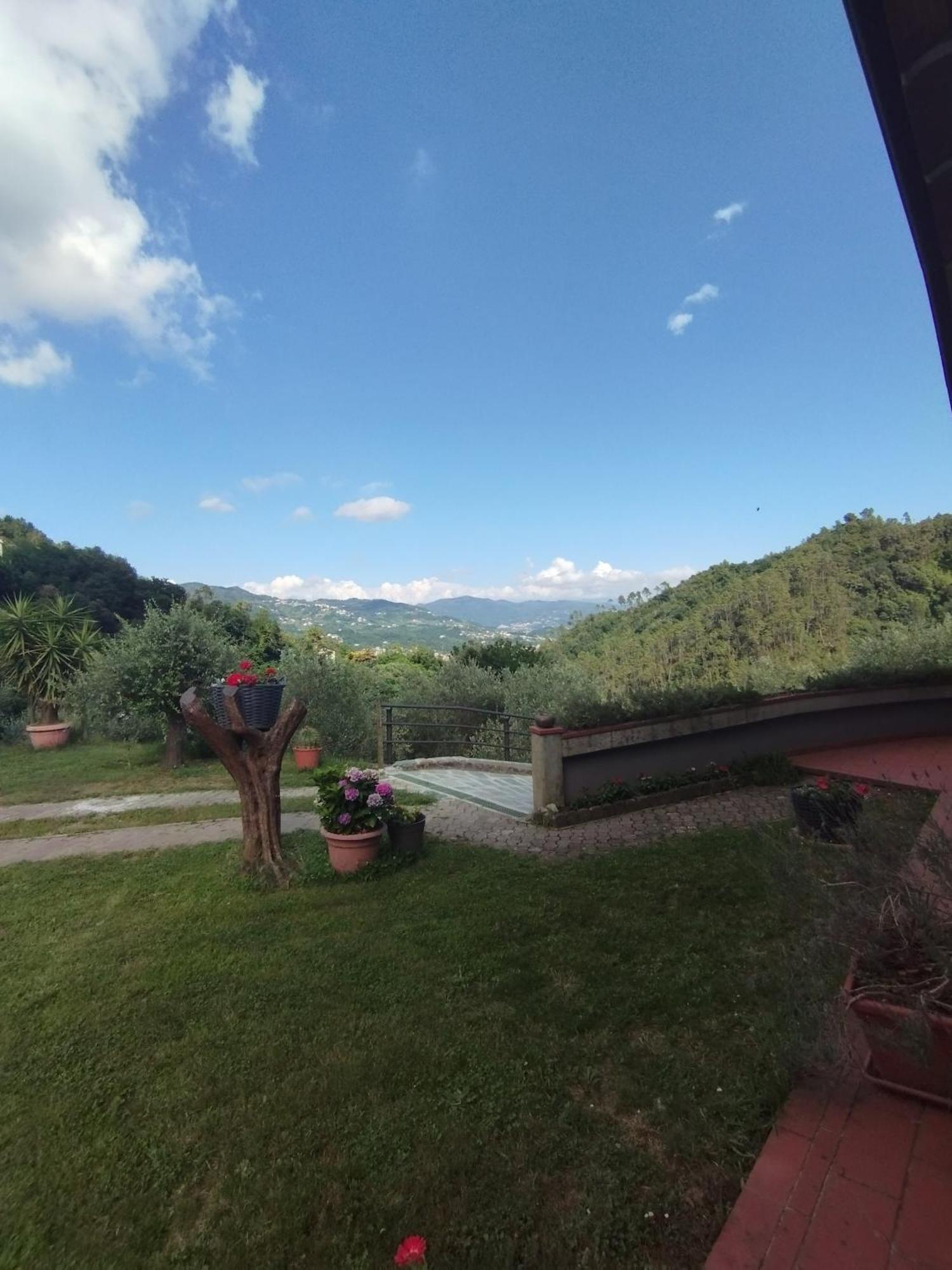 Villa Degli Ulivi Tivegna Екстериор снимка